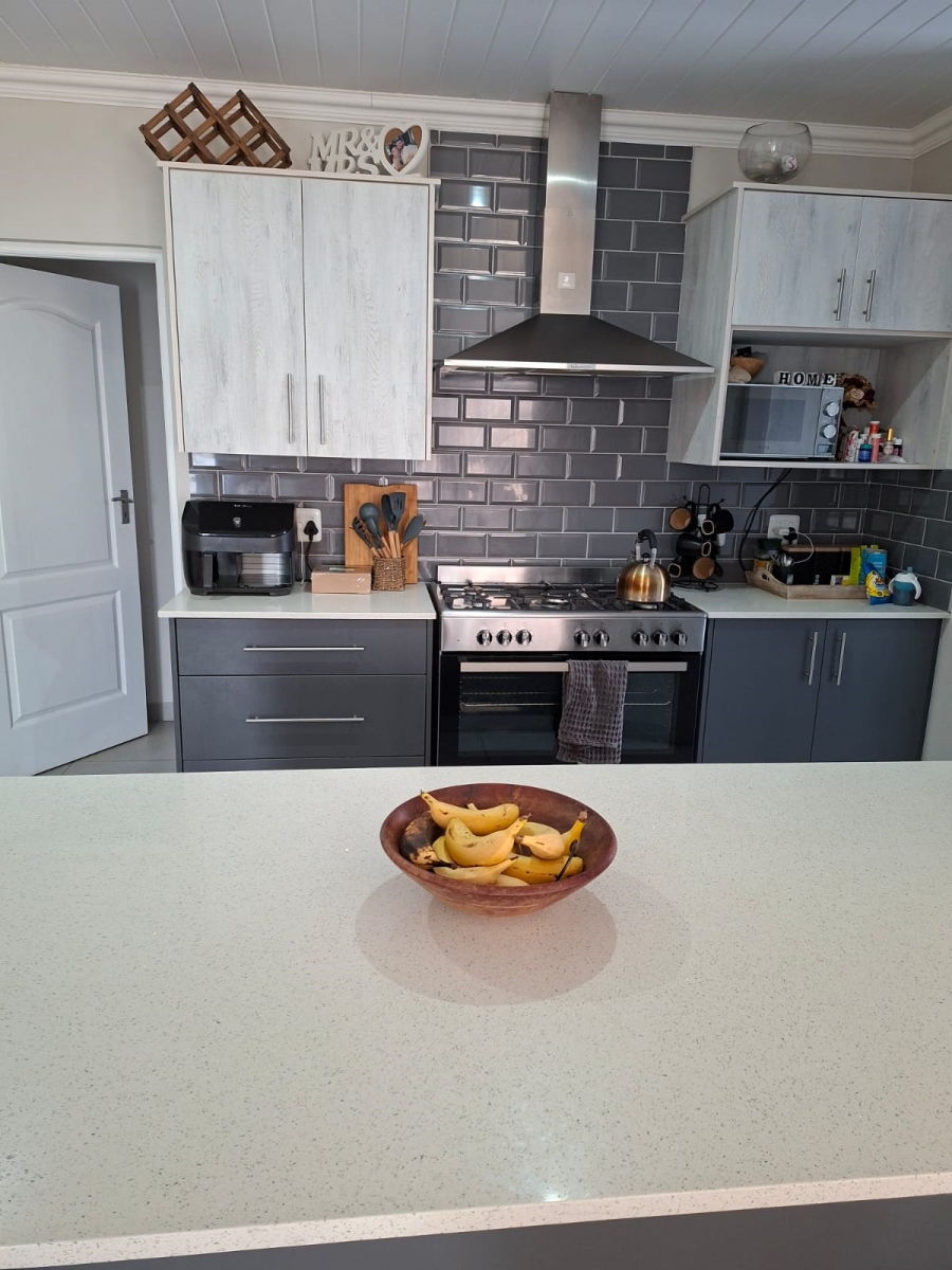 3 Bedroom Property for Sale in Tergniet Western Cape